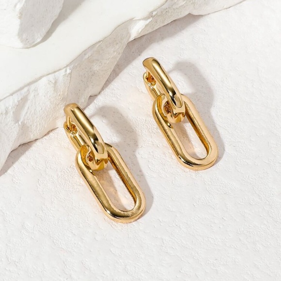 Jewelry - Brand New Earrings Gold Color Square Pendant